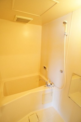 Bath. Happy bus toilet by ☆ 