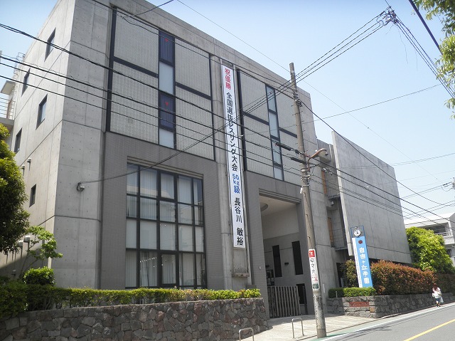 high school ・ College. Private Jiyugaoka Gakuen high school (high school ・ NCT) to 606m