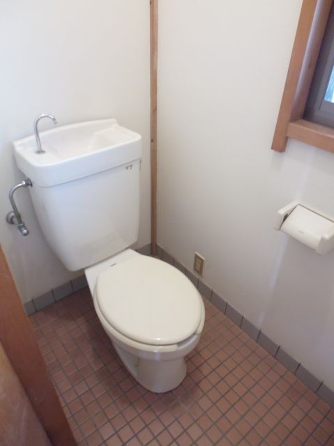 Toilet. Toilet window r with