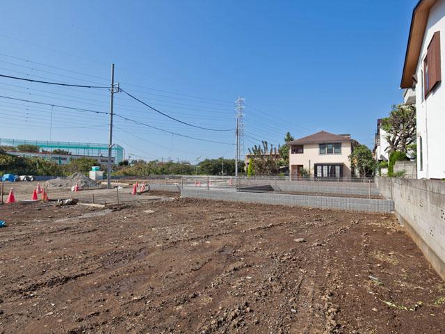 Local land photo. When the information is provided only such a wide land, Because I think that hard marked with the image we offer a material. Please contact us.