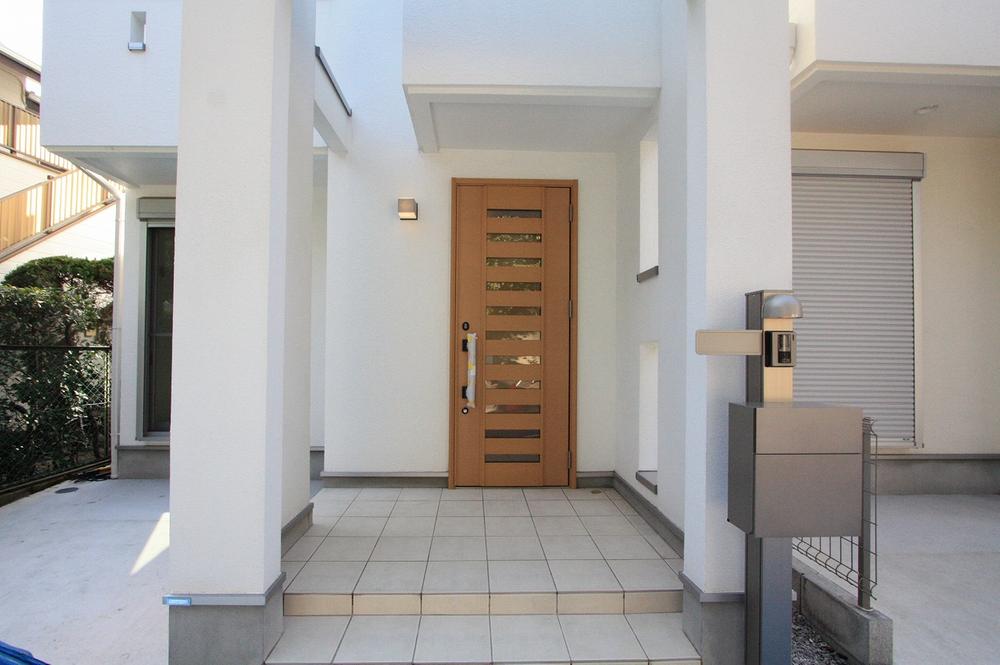 Local appearance photo