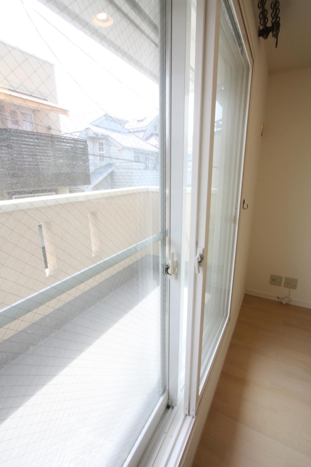 Other introspection. So it becomes part double sash, Soundproof ・ It has excellent heat insulation effect!