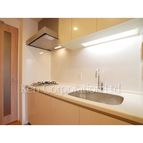 Kitchen. Shoot the same type the third floor of the room. Specifications may be different.