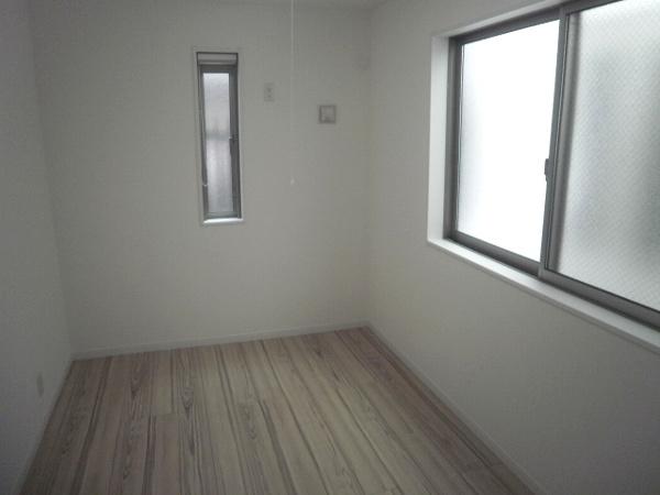 Other local. Interior