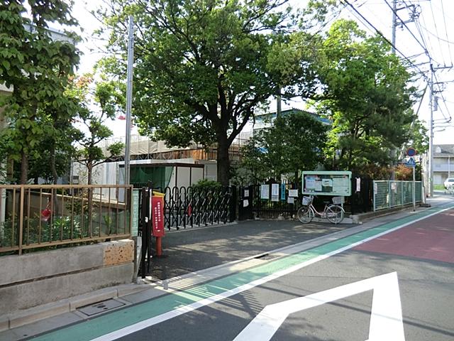 Primary school. 962m to Setagaya Ward Osan North Elementary School