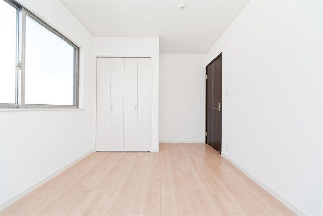 Same specifications photos (Other introspection)