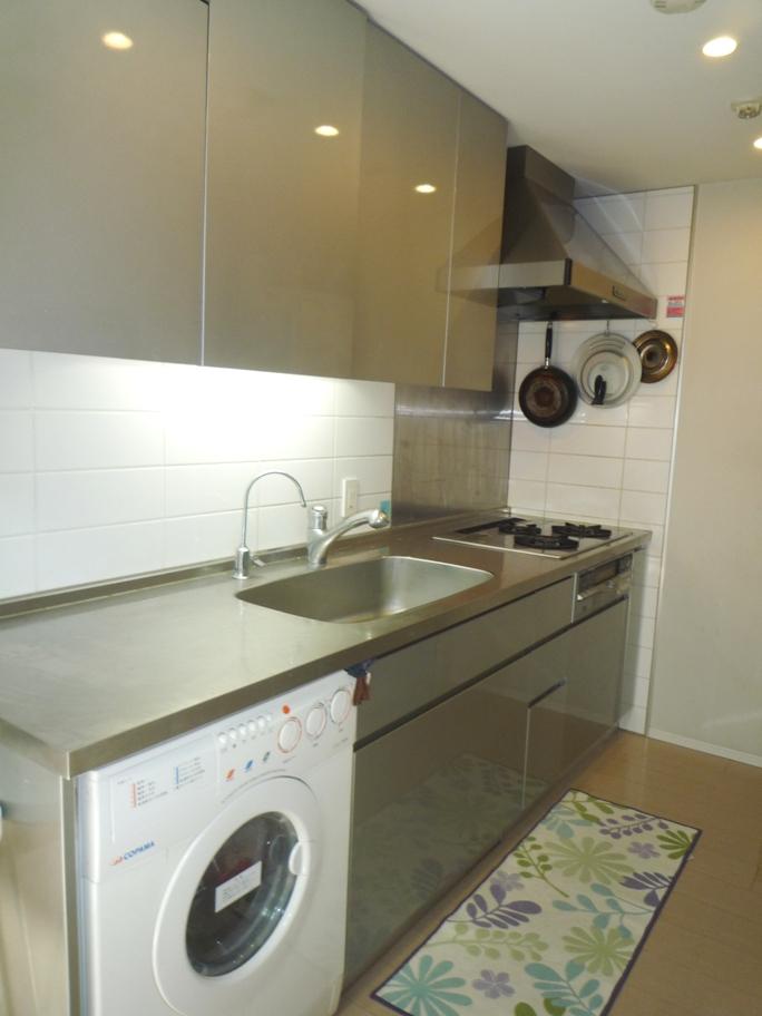 Kitchen. Indoor (September 2013) Shooting