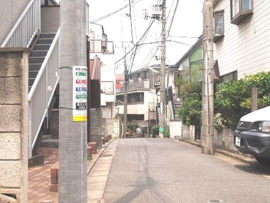 Local photos, including front road. Frontal road