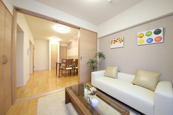 Living. Indoor (12 May 2013) Shooting