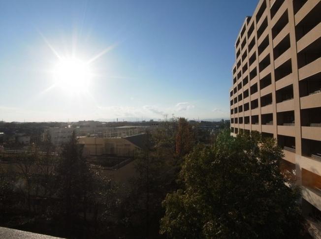 View photos from the dwelling unit