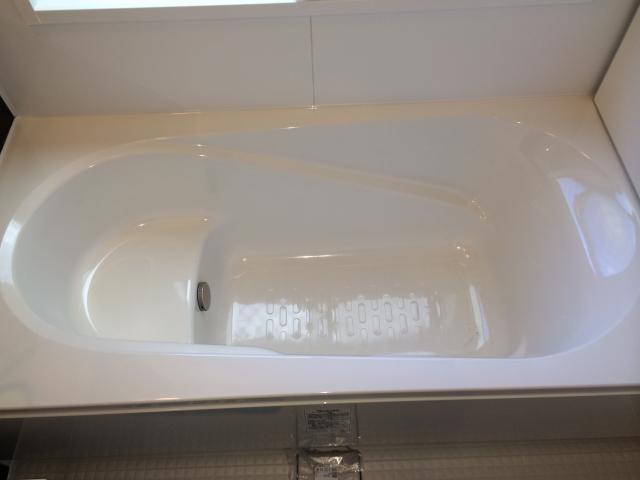 Same specifications photo (bathroom)