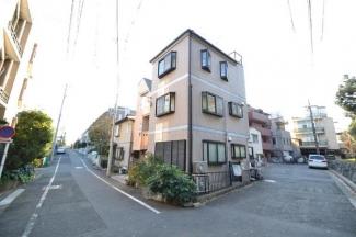 Local photos, including front road. Local (12 May 2013) Shooting