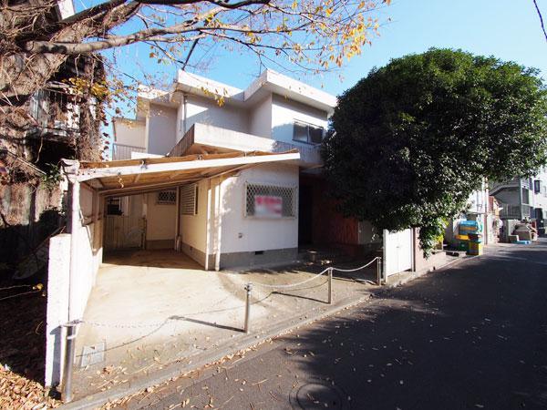 Local land photo. Local photo (with Furuya)