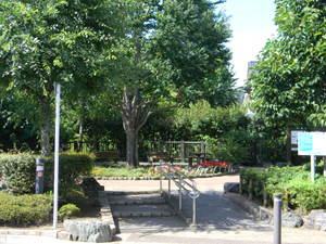 park. Hachimanyama mouth green space of the kiln