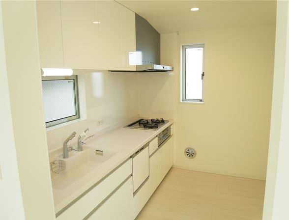 Kitchen. C Building Kitchen