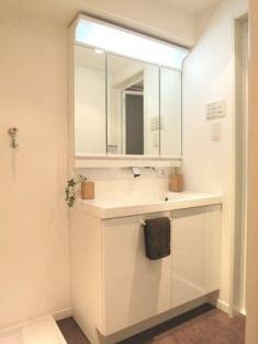 Wash basin, toilet. ~ It is in a new interior renovation. 2014 January 24, scheduled to be completed ~ Your preview is possible at any time. The field situation, There is the case that specifications may be changed.