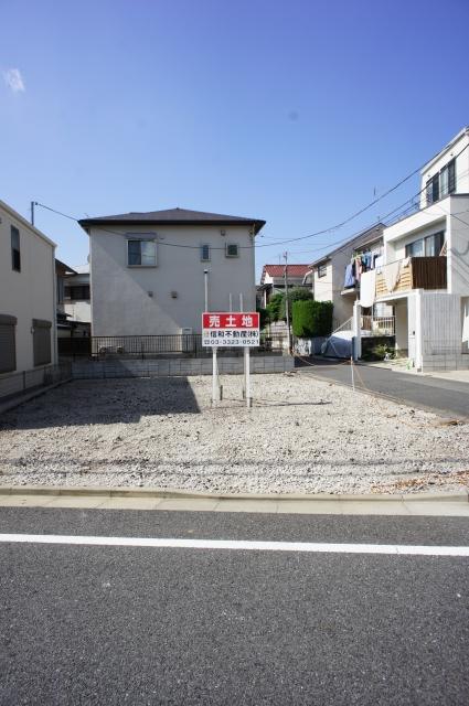 Local land photo. Local (10 May 2013) Shooting