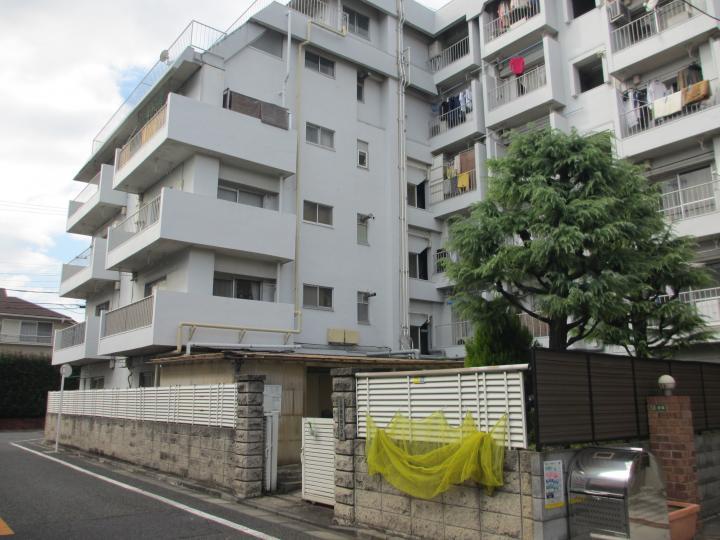 Local appearance photo