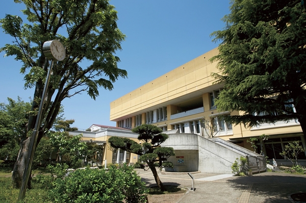 Other. Nakamachi elementary school (a 1-minute walk / About 60m)