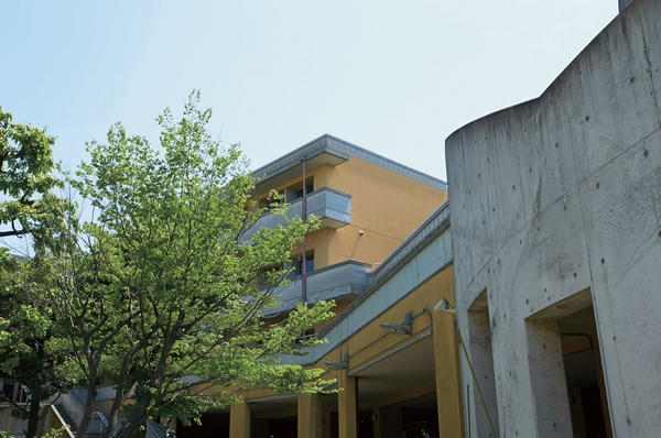 Other. Tamagawa Junior High School (1-minute walk / About 60m)