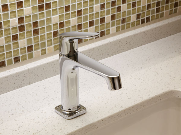 Bathing-wash room.  [Germany ・ Hansgrohe, Inc. Faucets] Masters of Italian design, Antonio ・ It has adopted a mixed faucet designed by Citterio.