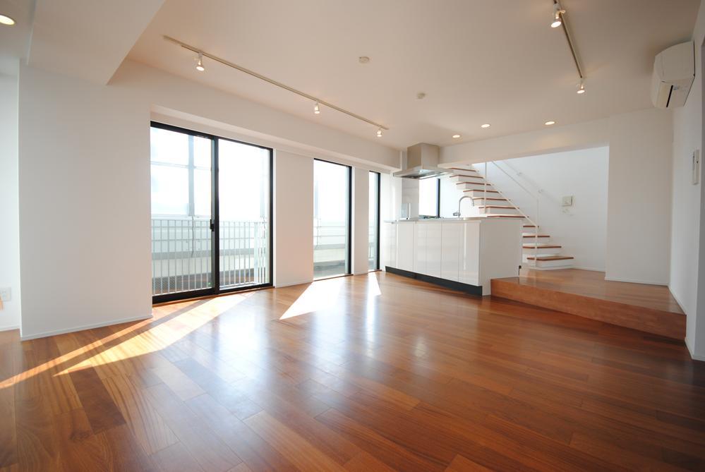 Living. 19.3 Pledge of comfortable space.