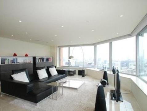 Living. 36.5 Pledge of vast living Southeast corner ・ Two-sided lighting of the bright rooms