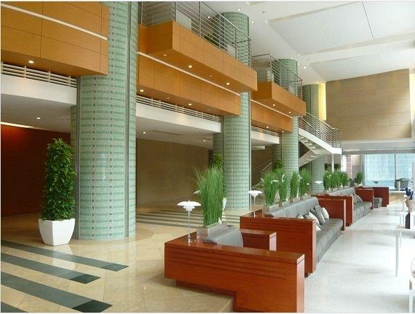 Other common areas. Main lounge