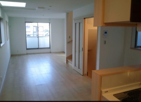 Same specifications photos (living)