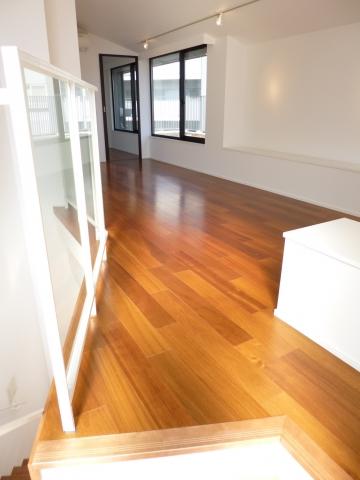 Non-living room. 5th floor