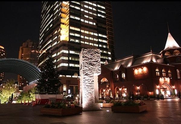 Streets around. To the periphery of the city skyline 1200m Ebisu Garden Place