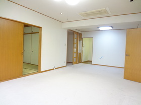 Living and room. Floor plan with a focus on living