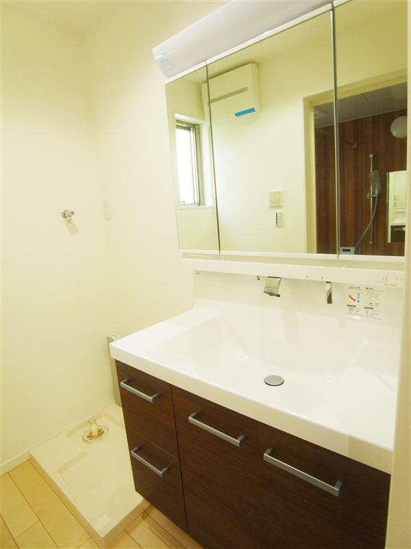 Other introspection. Interior 2013 / 11 shooting