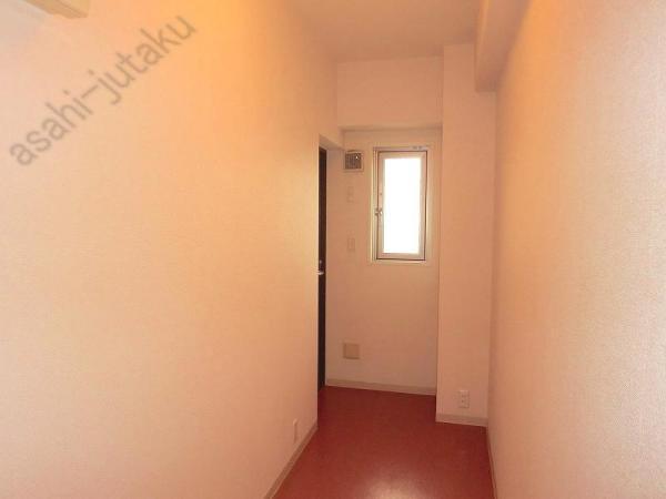 Non-living room