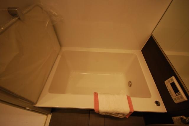 Bathroom. Indoor (12 May 2013) Shooting