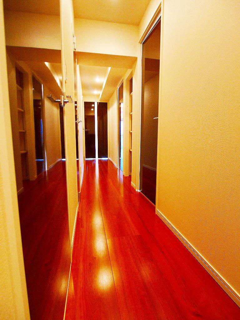 Other introspection. Indoor (12 May 2013) Shooting