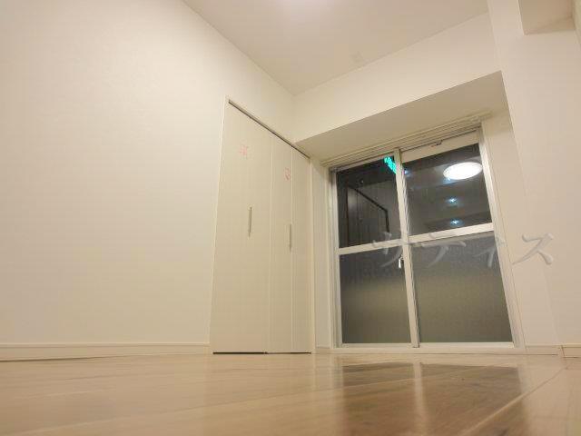 Non-living room. Western-style room is Room Room is wide!