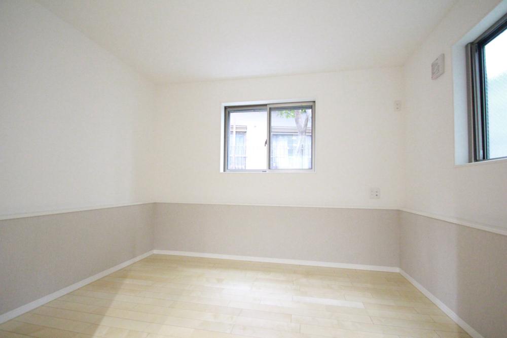 Non-living room. 1F6 is a tatami room