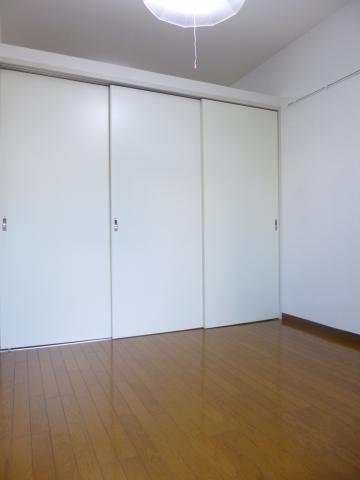 Non-living room