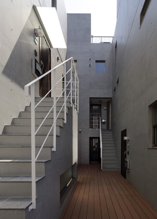 Features of the building.  [patio] Entrance of all 9 House is laid out in consideration to individual privacy, Secure a space, such as a personality Home.