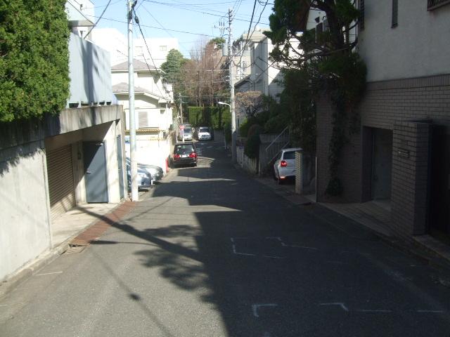 Other. Front road (March 2013) Shooting