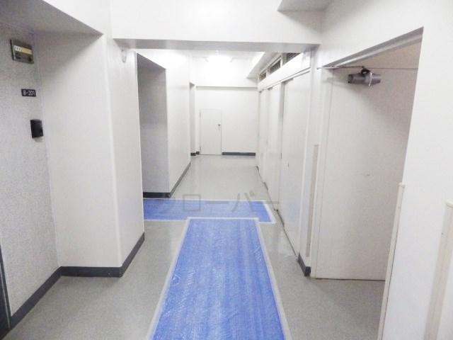 Other common areas. Corridor