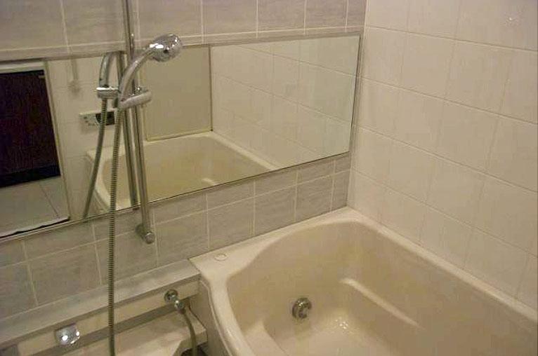 Bathroom. Pierce code Yoyogi Sangubashi