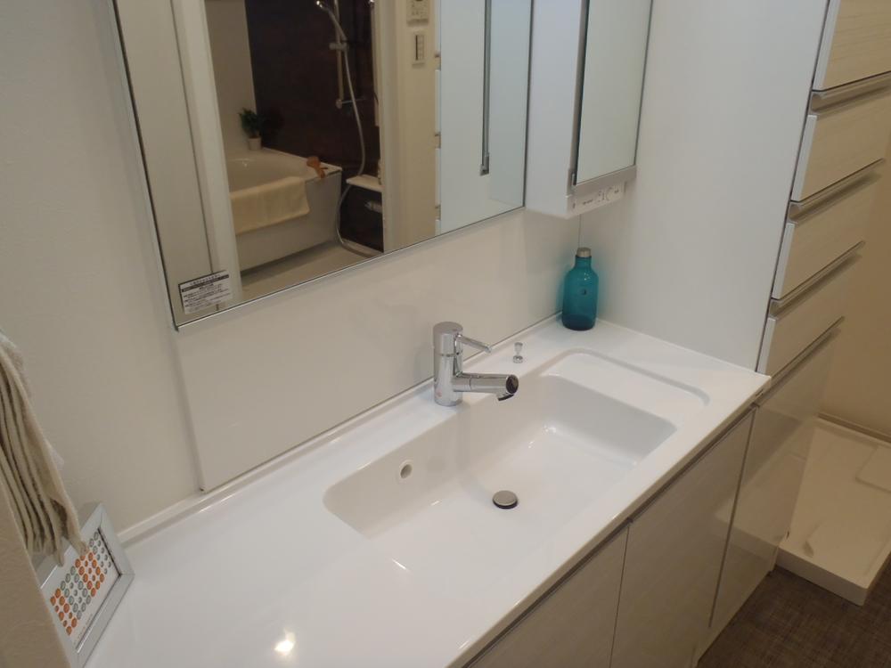 Wash basin, toilet. New replaced. Indoor Video published in