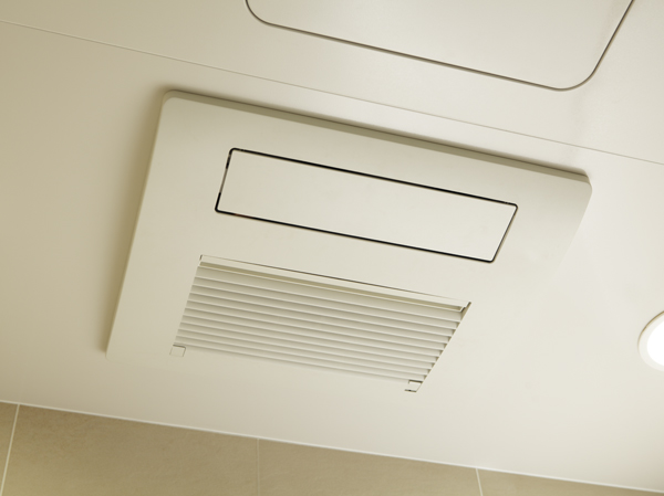 Bathing-wash room.  [Bathroom heating ventilation dryer] Heating function Ya to keep warm in the bathroom, Equipped to suppress ventilation function the occurrence of mold. At the time of the washing of the night or on a rainy day, It can also be used as a clothes dryer.