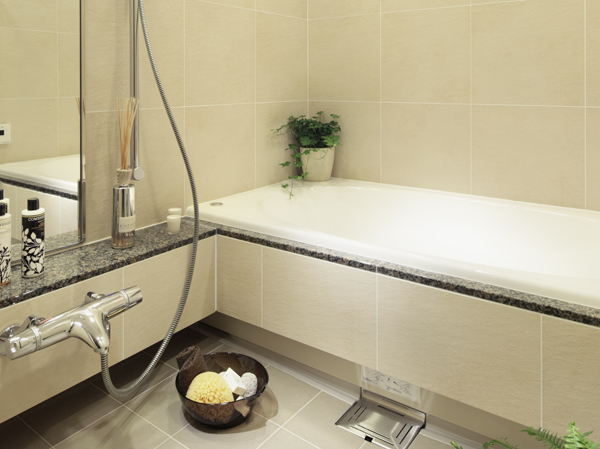 Bathing-wash room.  [Idea tone bathtub] And warm texture of high-quality artificial marble Idea tone, Produce a luxurious bath time is spacious form. Ya shiny Idea tone unique, You can enjoy for a long time feel a deep.