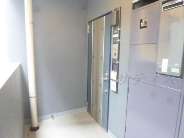 Other common areas. It is a corner room!