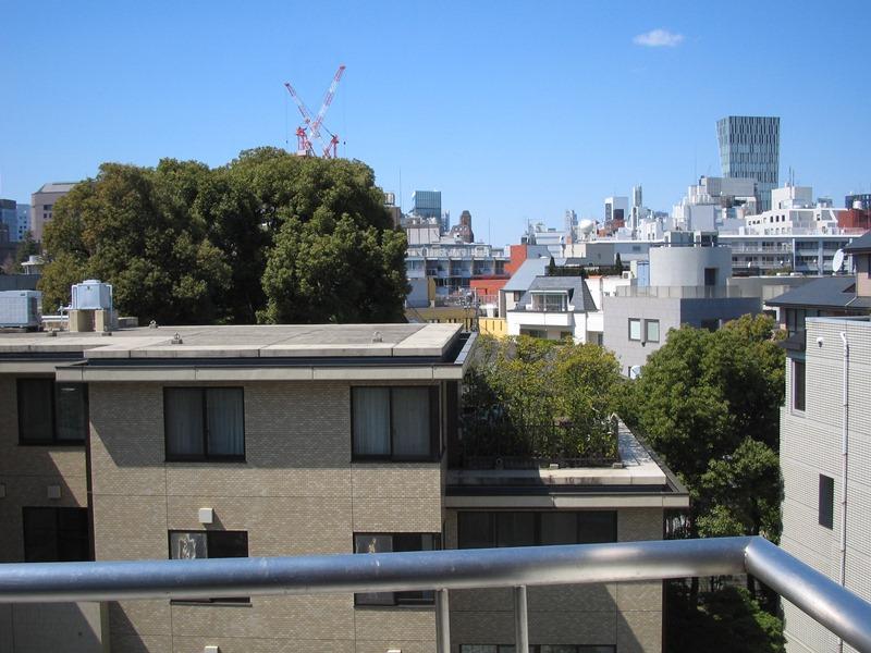 View photos from the dwelling unit
