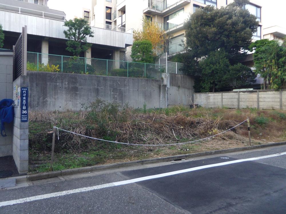 Local land photo. Frontage There are about 10.4m, Sunshine and good. 