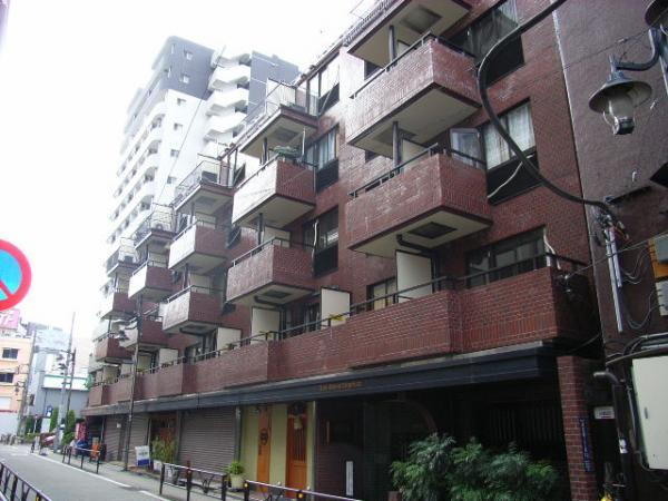 Local appearance photo